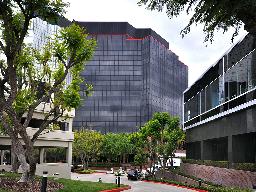 Office sublet at 21550 Oxnard Street, Los Angeles, CA