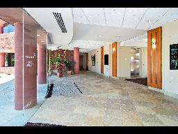 RB1-Lobby-small