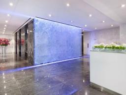950 Third Ave Lobby