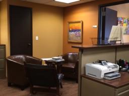 Small seperate waiting area 