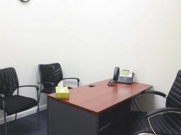 Meeting Room HotDesk1