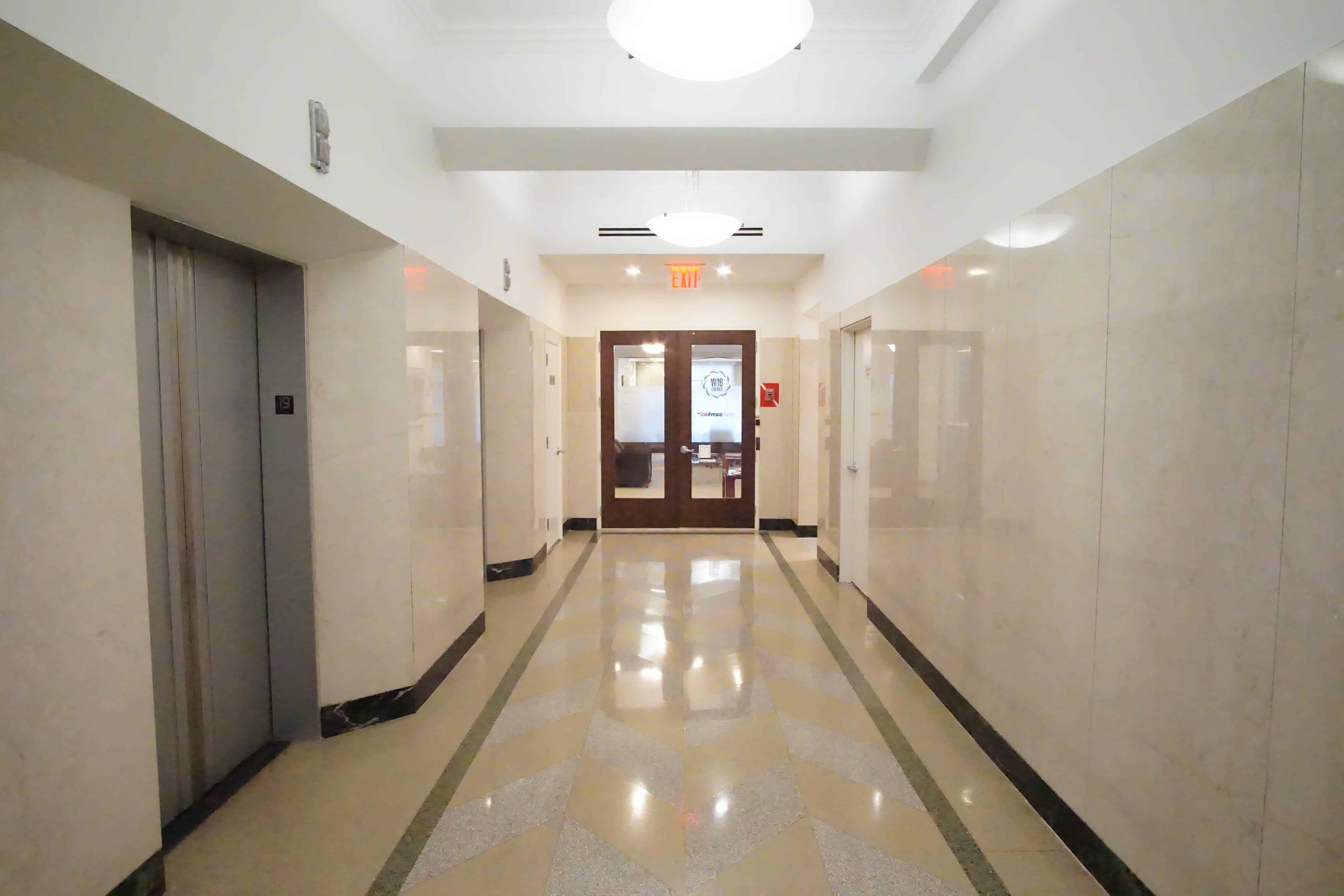 19th Fl Hallway