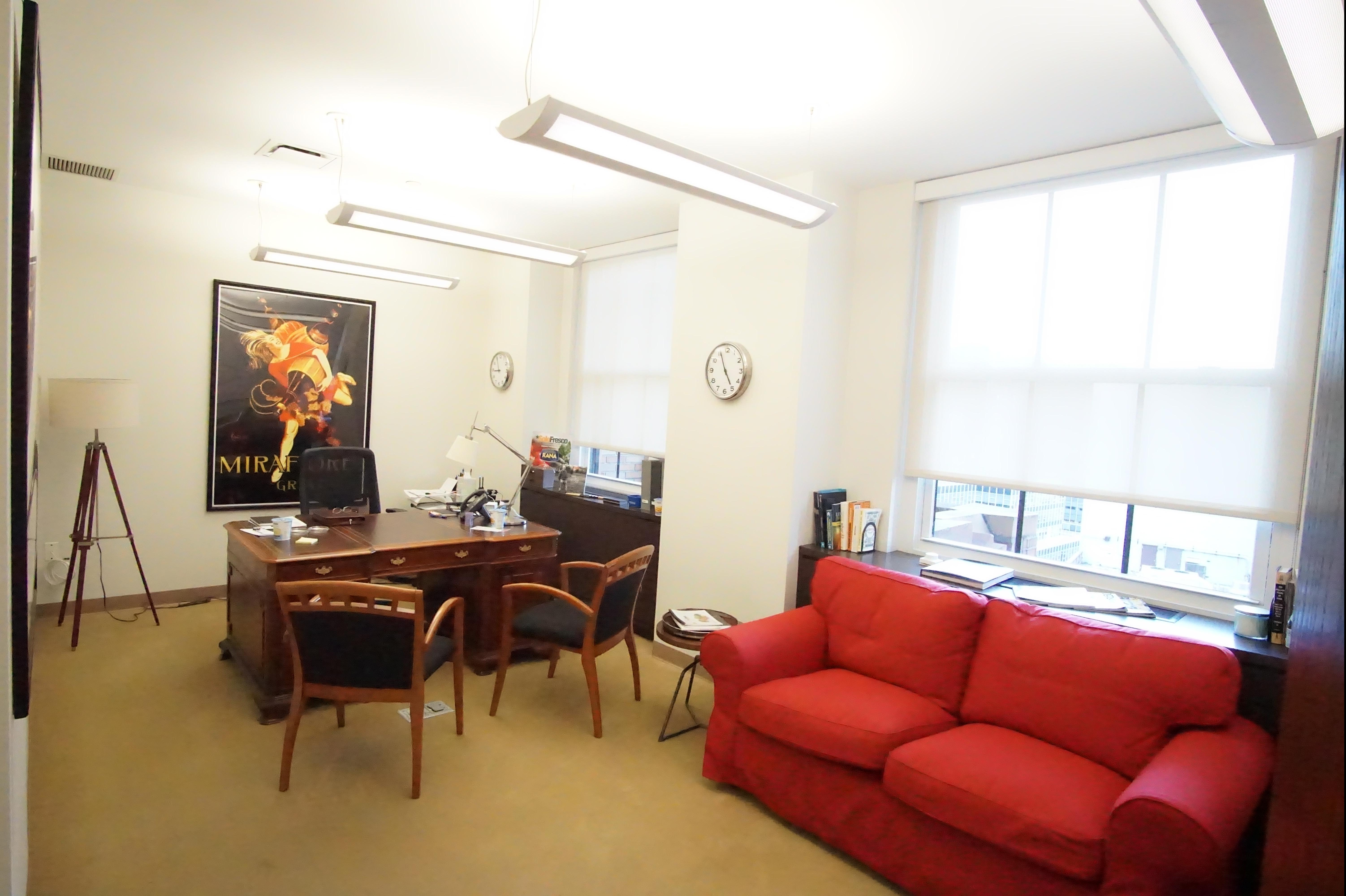 Partner Office With 2 Large Windows