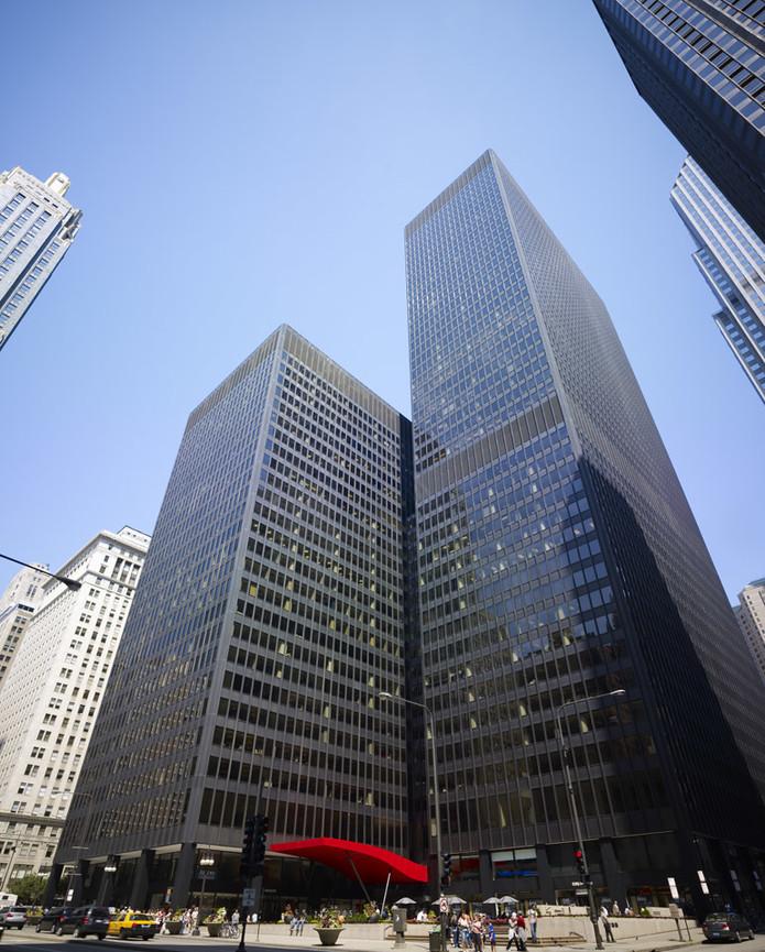 Single, furnished offices at the Best Address in Chicago