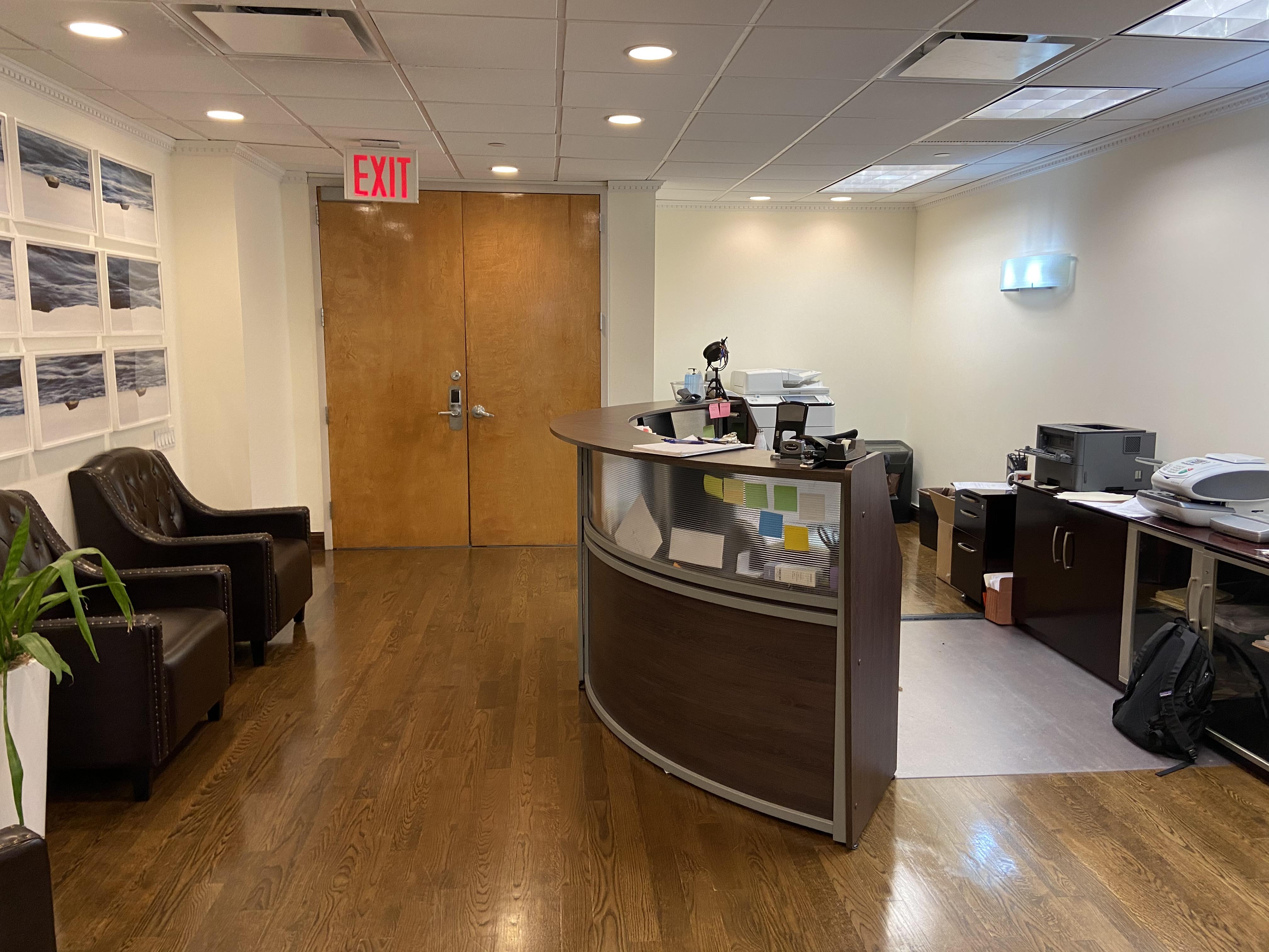 Reception area - entrance
