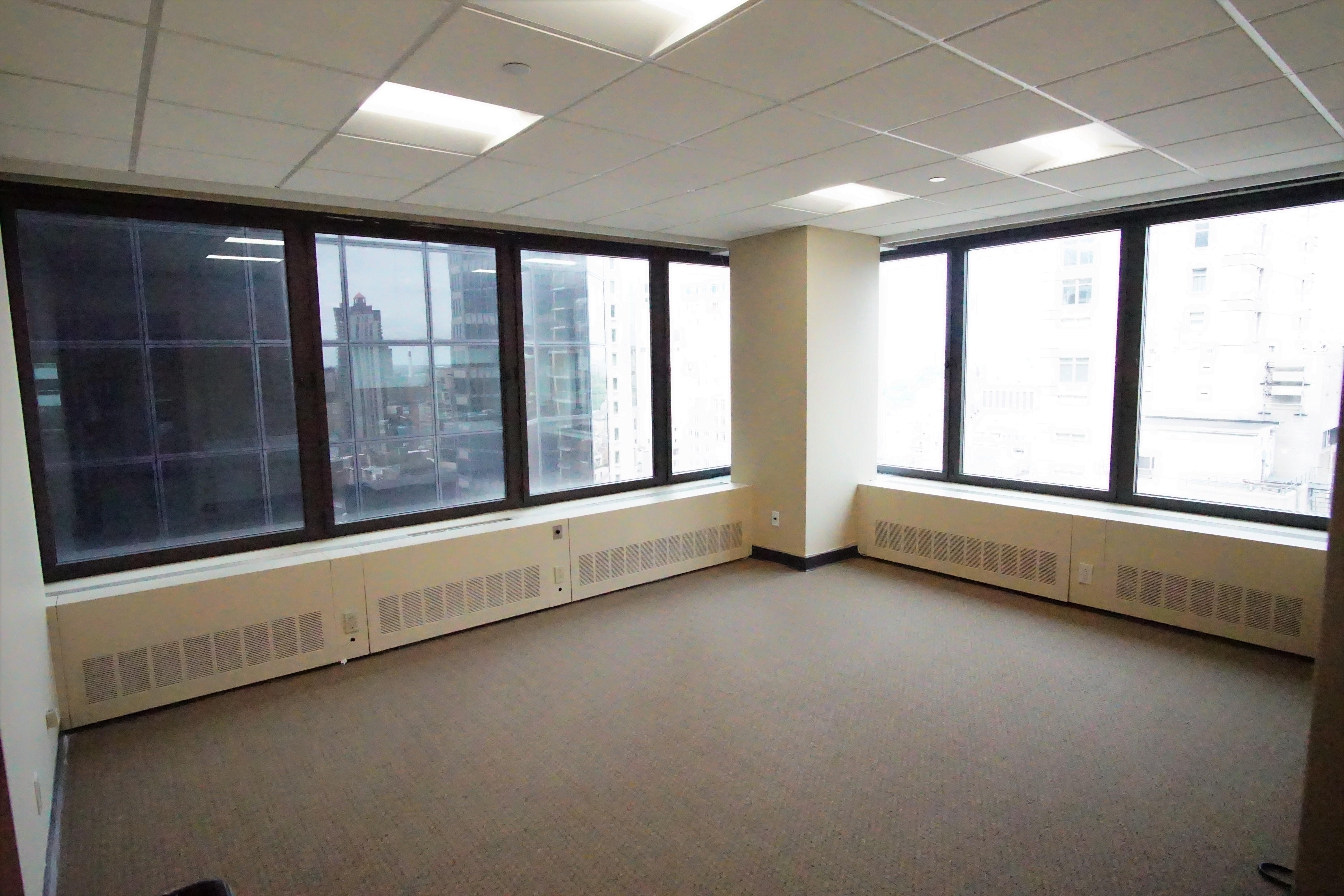 Office sublet at 110 East 59th Street, New York, NY