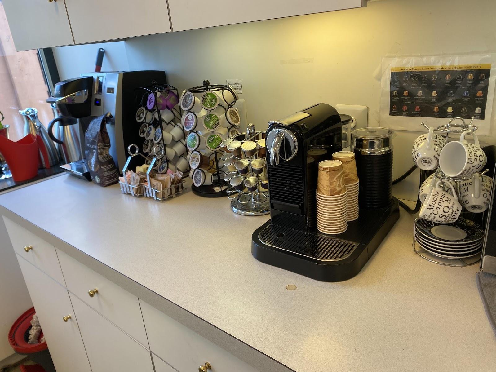 Beverage center