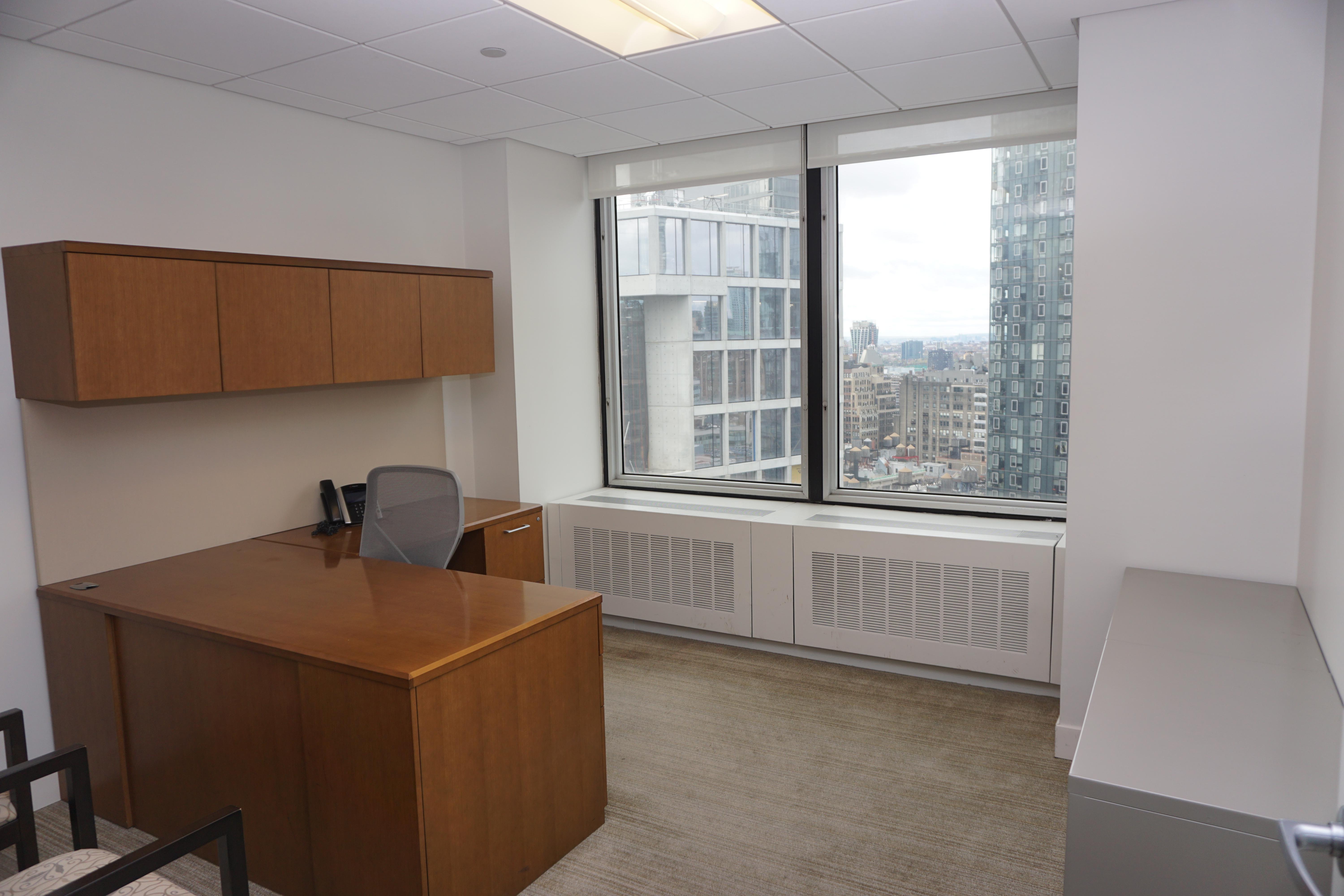 Office example - 2 windows