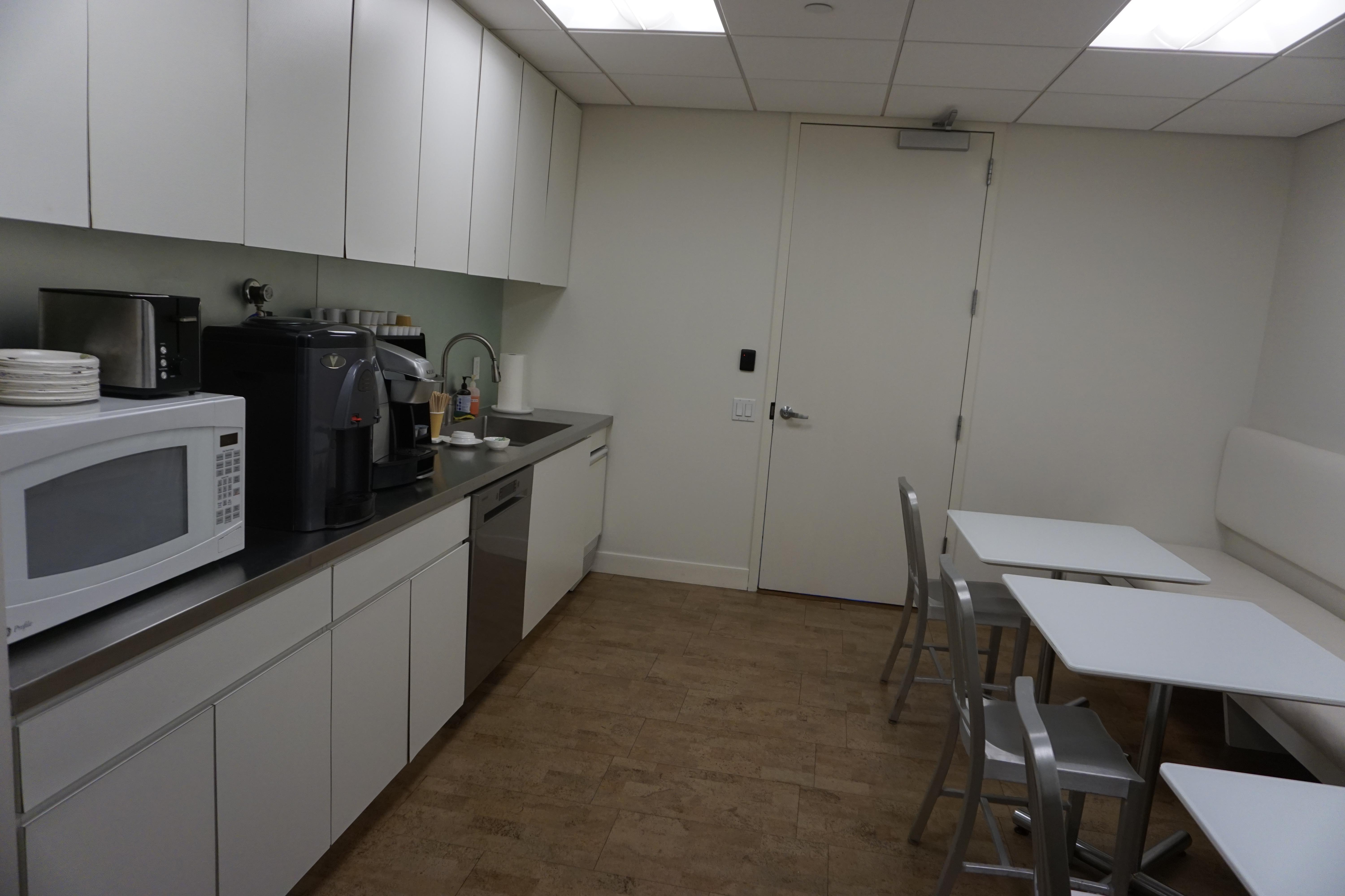 Kitchen / Lunch Room