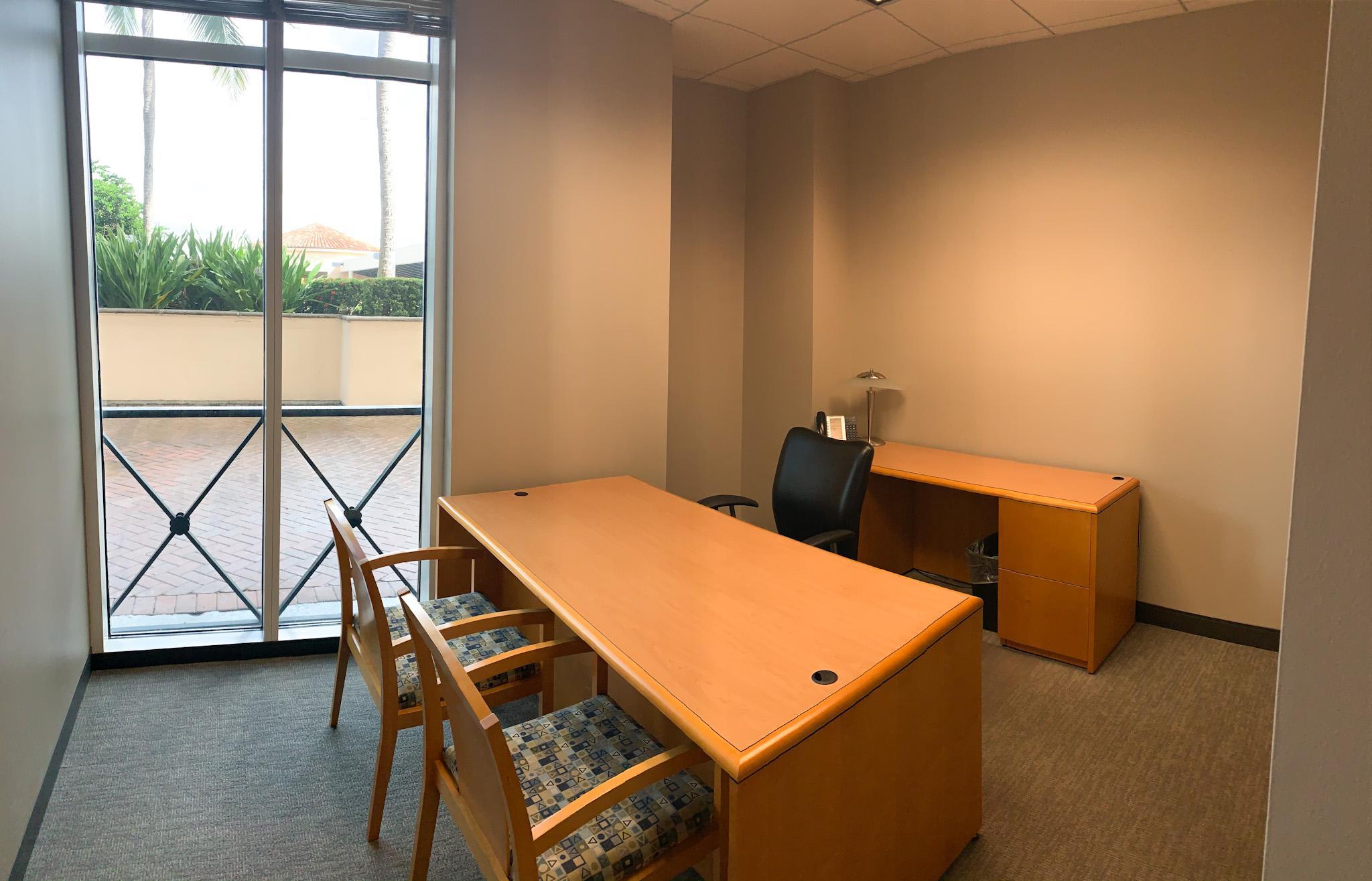 Office sublet at 4000 Ponce de Leon Boulevard, Coral Gables, FL