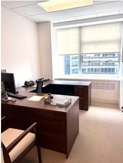 2 Window Office