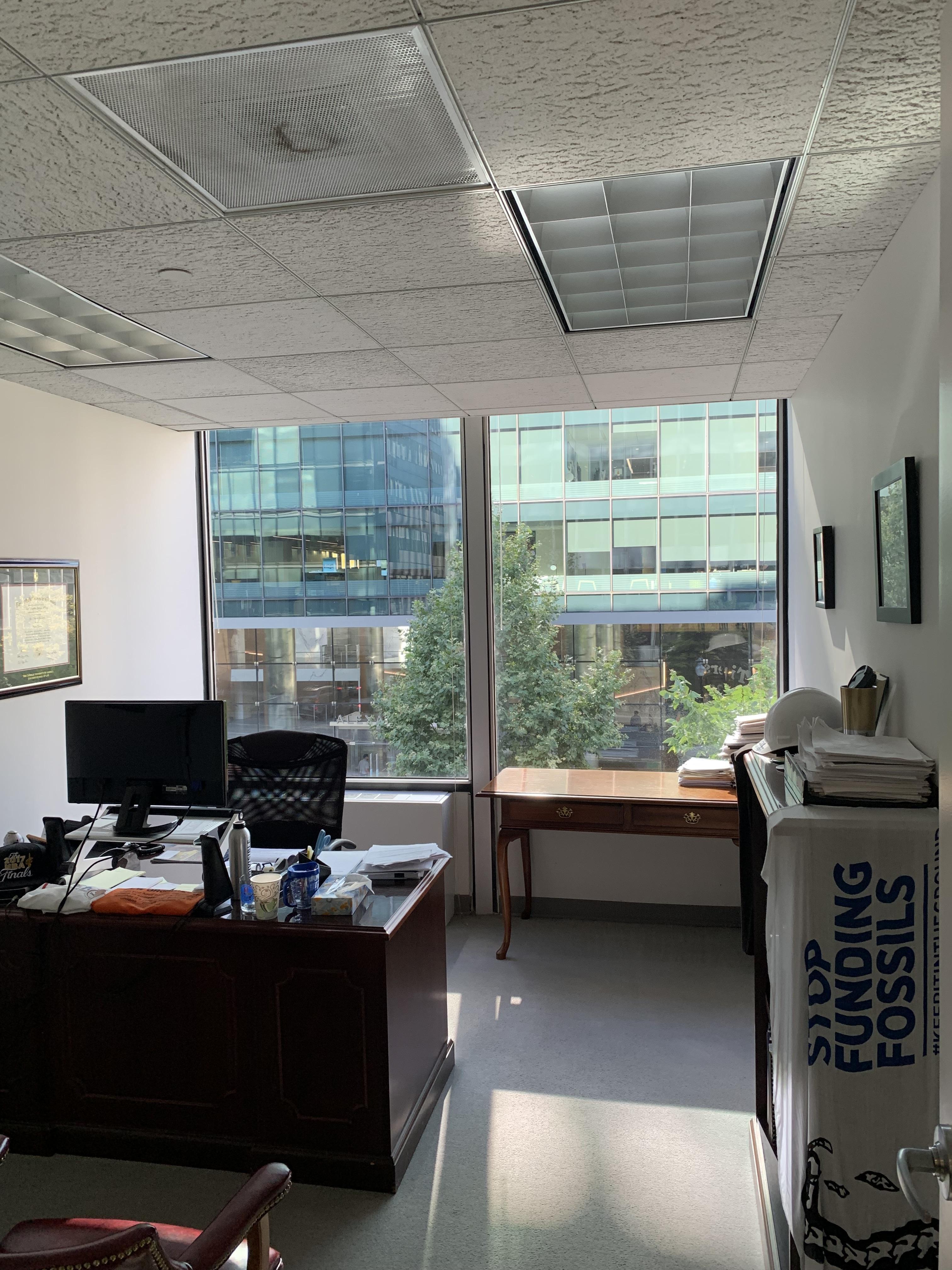 Office with 2 windows