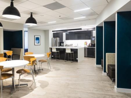 Kitchen & Lunch Room