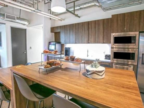 Kitchen - Lunch Room