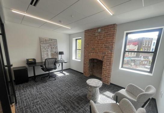 Room 205 - 120 sq ft associate office